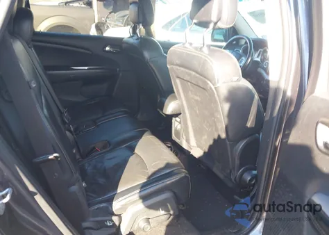 2014 Dodge Journey Sxt z USA, uszkodzony, nr VIN 3C4PDCBB8ET240975